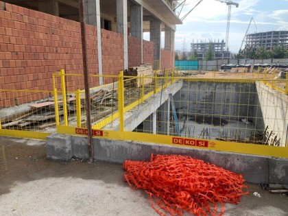 Geçici Kenar Koruma Sistemlerinde Kullanılan Malzemeler Nelerdir?